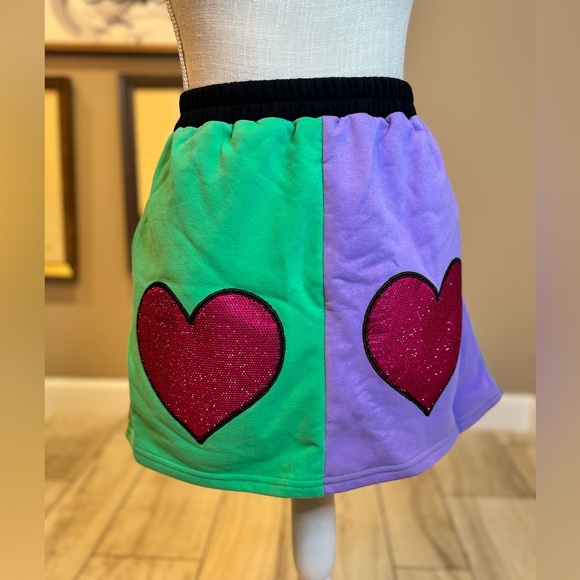 New! QUEEN OF SPARKLES Color Block Rhinestone Heart Skort - Picture 2 of 11